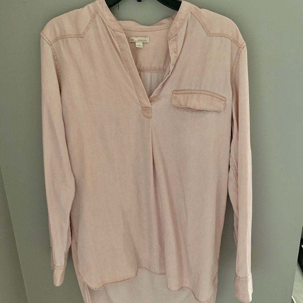 GAP pink long sleeve top